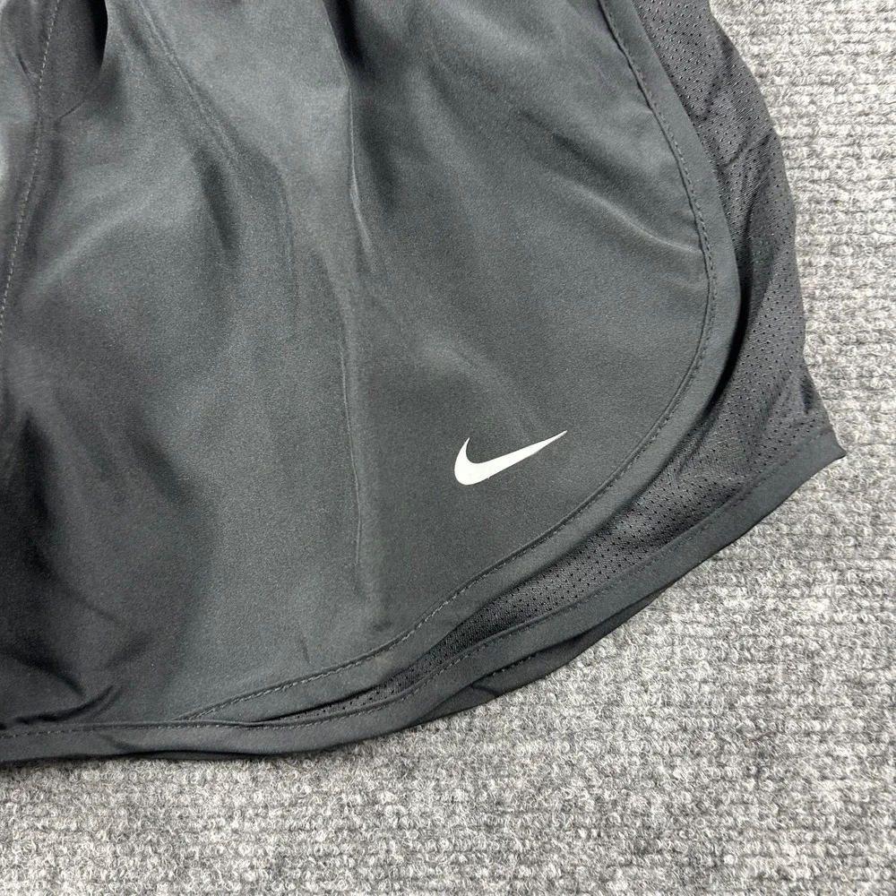 Nike Dri-FIT Tempo‎ Shorts Womens Small Black Running 3 Inseam Lined 831558-014